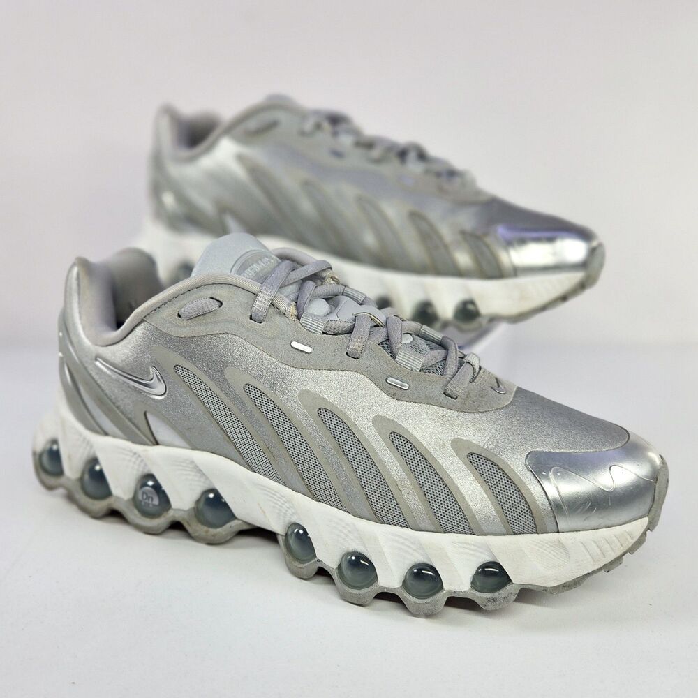 Nike Air Max Dn8 GS Metallic Silver Wolf Grey HF7310-001 Size 6.5Y / 8W